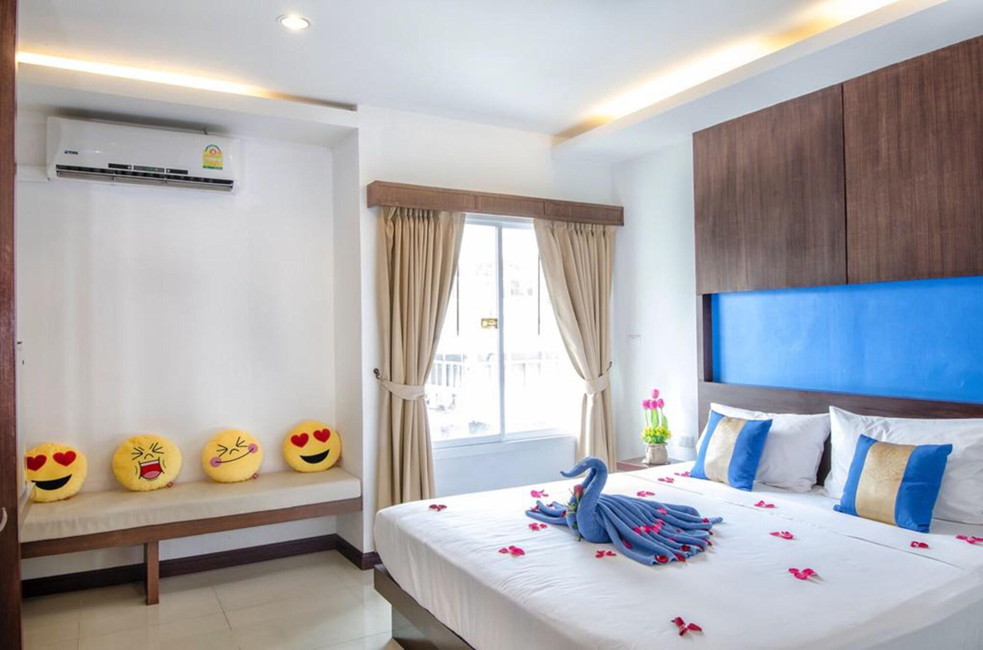 Tuana Blue Sky Patong Hotel Luaran gambar